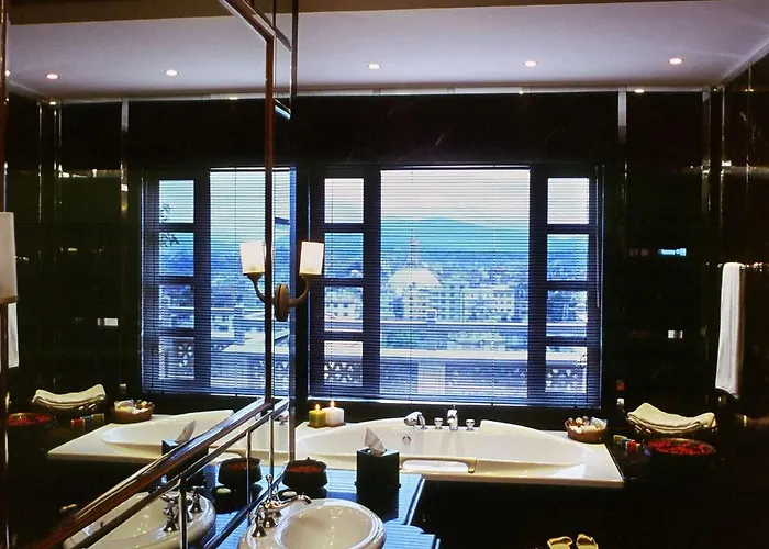 Hyatt Regency Hotel