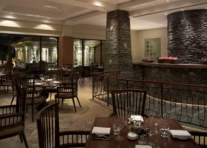 Hyatt Regency 5*